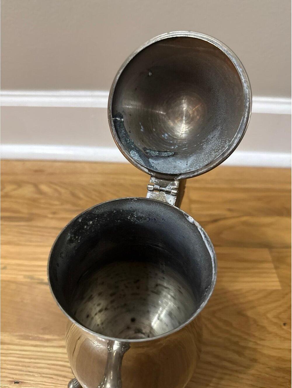 Silver Tea Pot - Picture 7 of 7